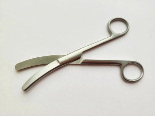 Ножницы для пересечения пуповины горизонтально-изогнутые фото 5815